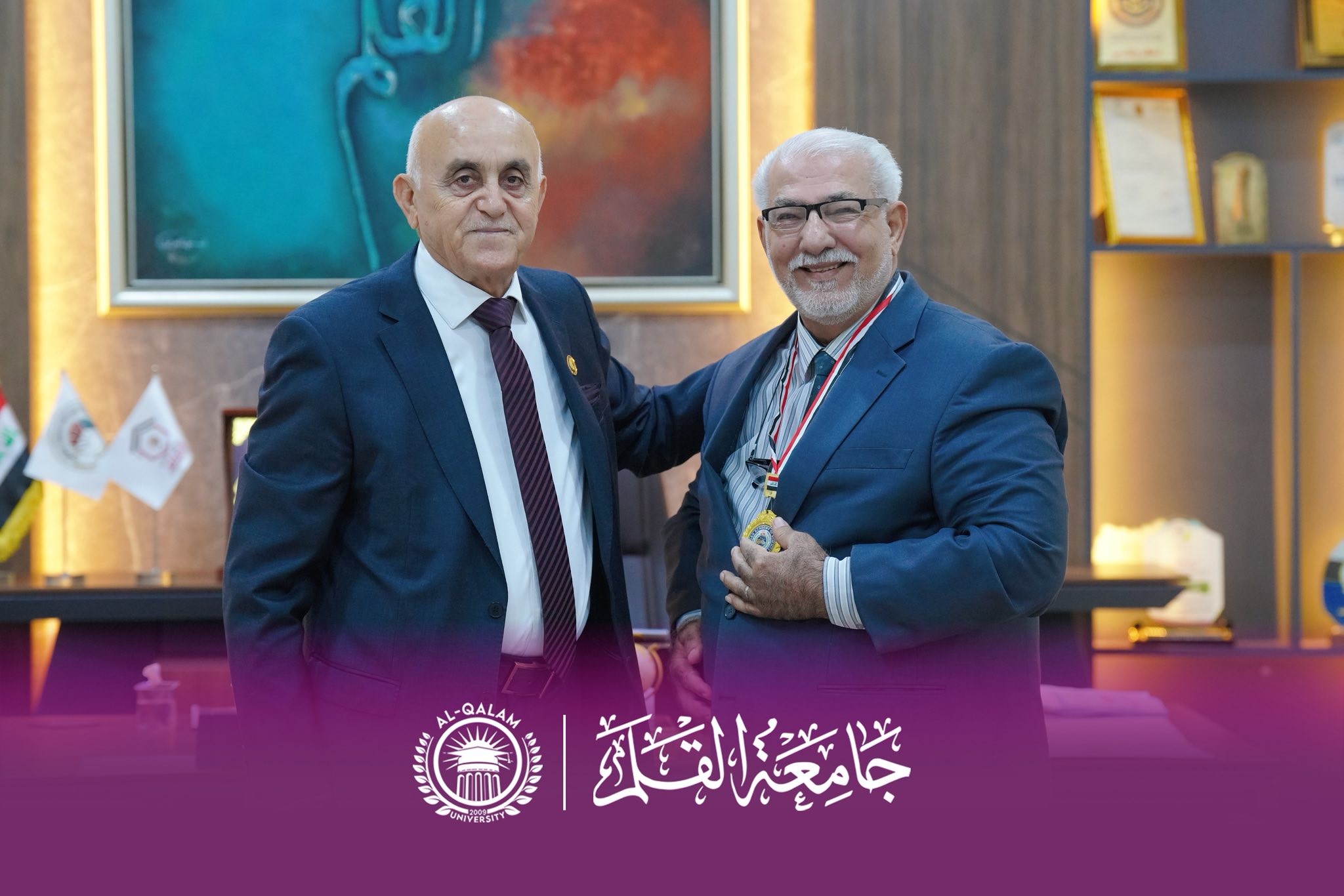 أكاديمية البوك في الدنمارك تكرّم رئيس جامعة القلم بوسام العلم والتميز