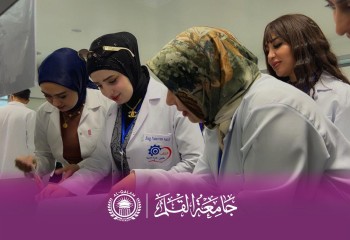 جامعة القلم تعزّز مهارات طلبتها بورشة ميدانية في مصنع بايونير للأدوية بالسليمانية